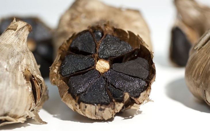 black garlic, food, health