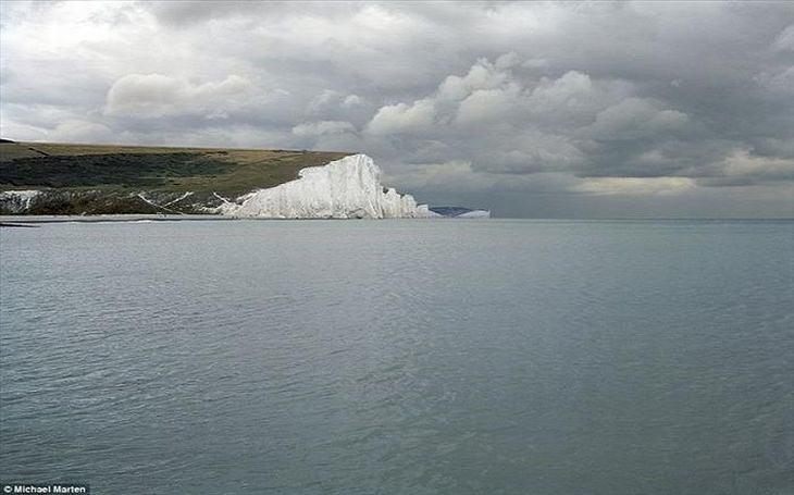 interactive: Click to see the English tides