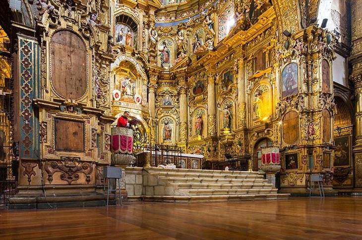 gilded-churches-ecuador