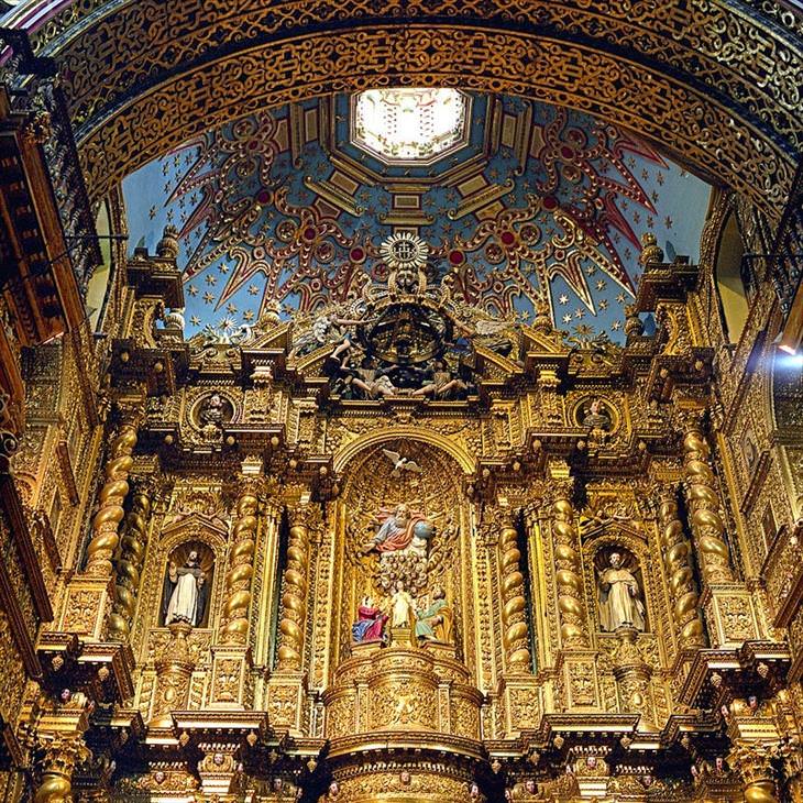 gilded-churches-ecuador