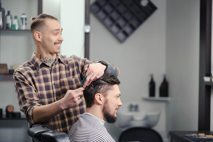 Joke: The Barber and the Strange Client | Funny