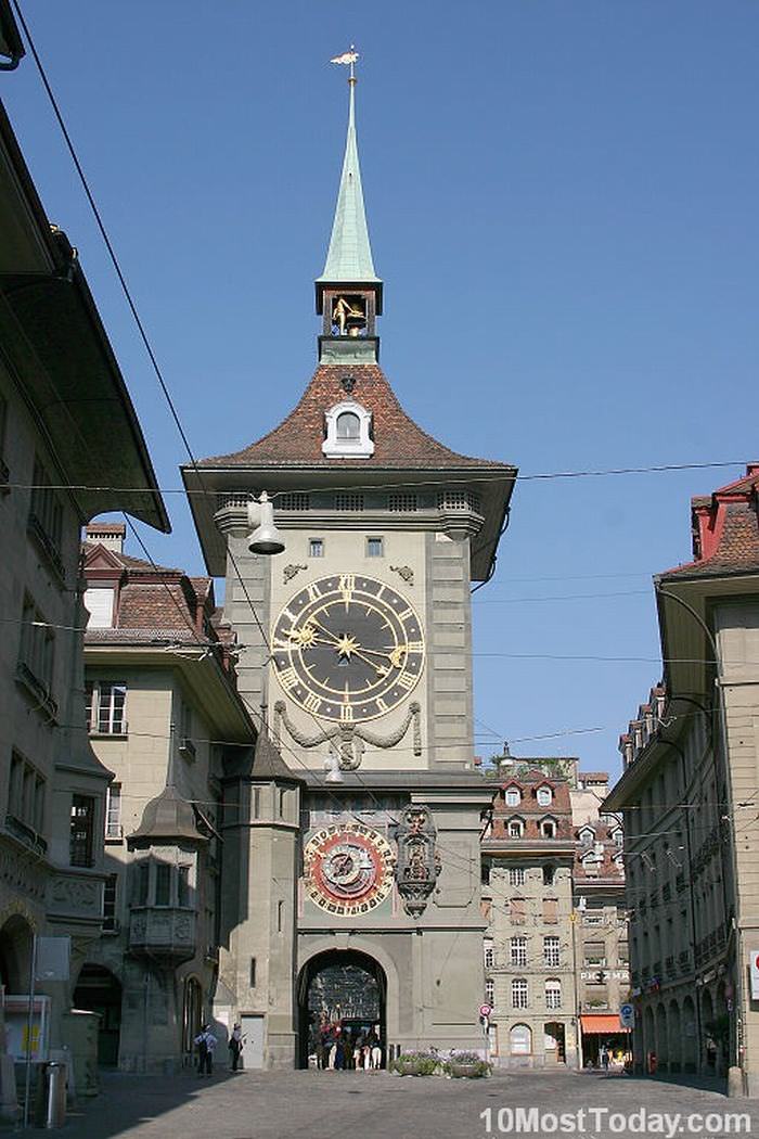 famous Clock towers: The Zytglogge Tower
