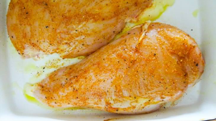 A Great Recipe For Juicy, Moist Chicken Breasts