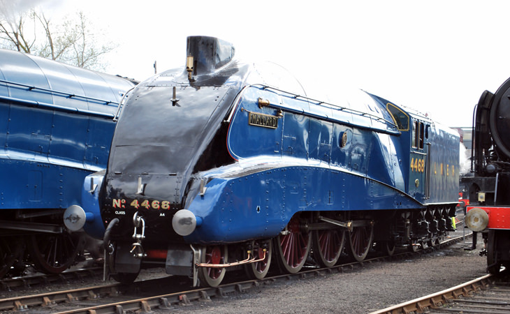 10 of the Most Amazing Trains Ever Built