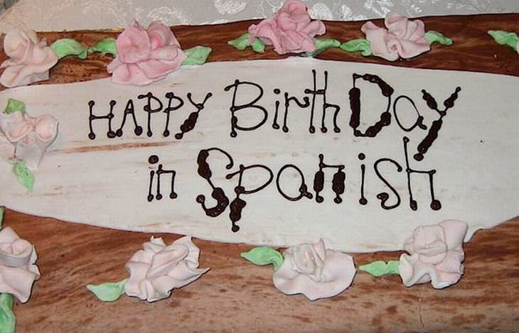 11 Cakes with Glorious Typos and Errors - 11 Points