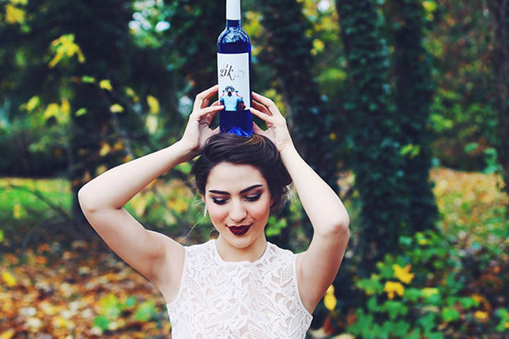 Spanish Company Begins Producing Blue Wine