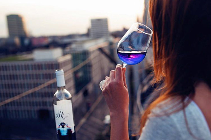 Spanish Company Begins Producing Blue Wine