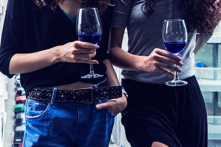 Spanish Company Begins Producing Blue Wine