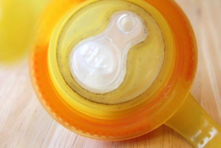 The Moldy Cup That's Causing Toddlers to Fall Ill