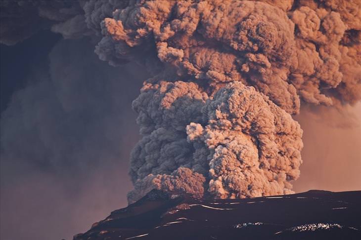 amazing volcanoes