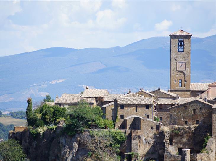 civita-di-bagnoregio