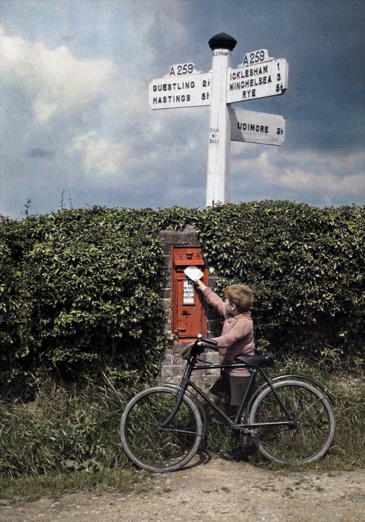 England, 1920s, color, photographs