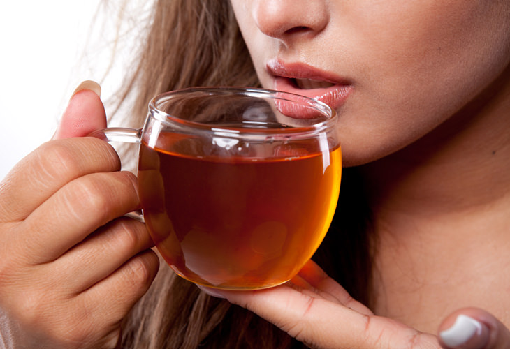 16 Amazing Uses For Regular Tea