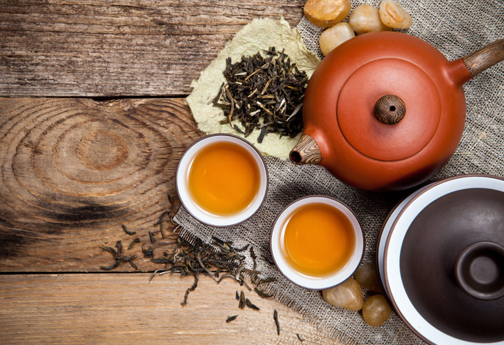 16 Amazing Uses For Regular Tea