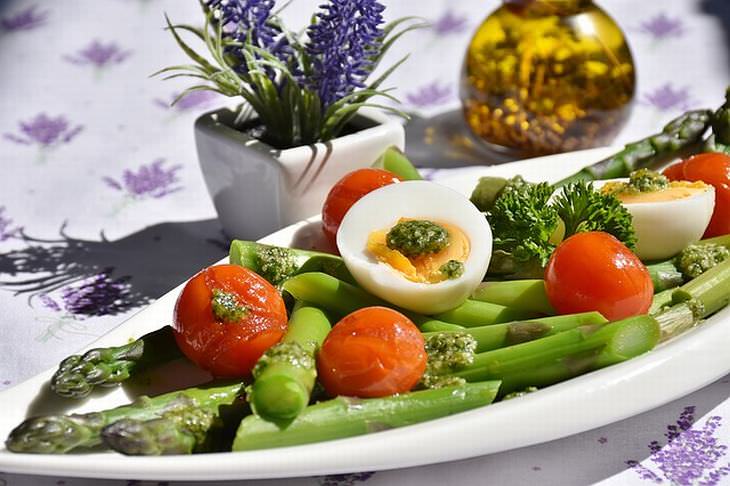 Consider Adding Asparagus to Your Diet For These Reasons