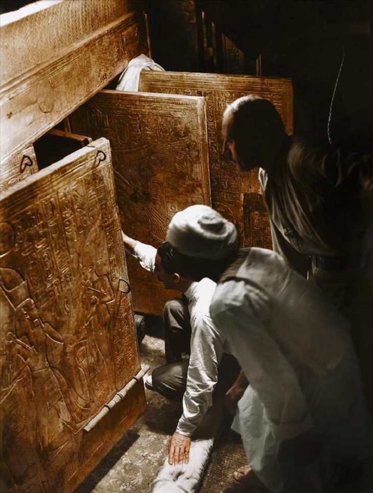 Egypt - Opening Tomb - First Time - Photos