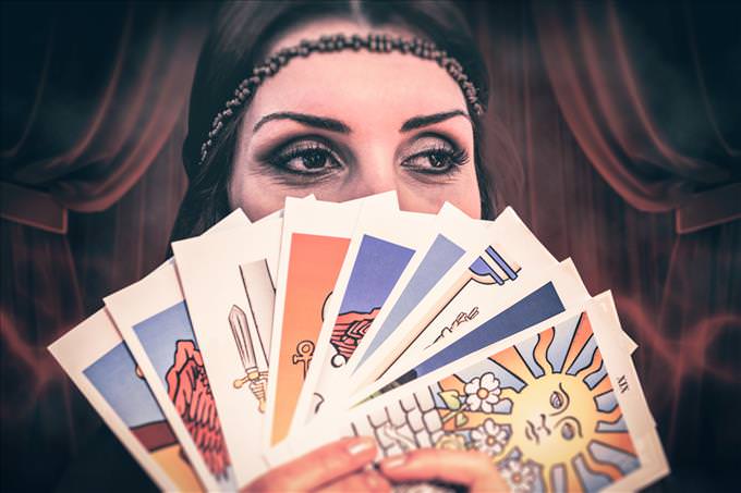 tarot reader