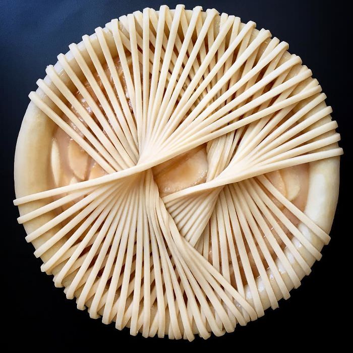 Lauren Ko's Stunning Decorative Pies