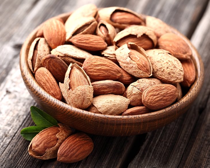 Soaking Almonds in Water Makes Them Even Healthier!