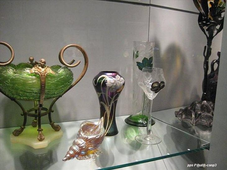glass-museum