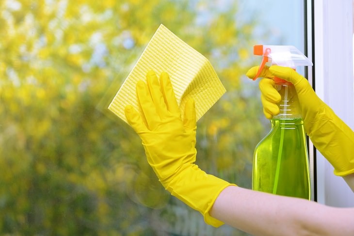 6 Shocking Reasons Why Spring Cleaning Might Be Unhealthy