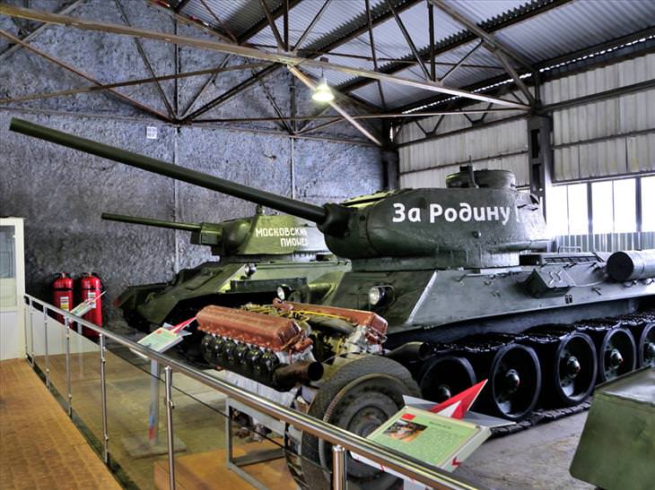 tank-museum