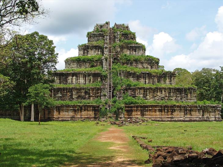 top-10-destinations-cambodia
