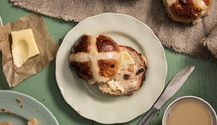 Recipe: Hot Cross Buns