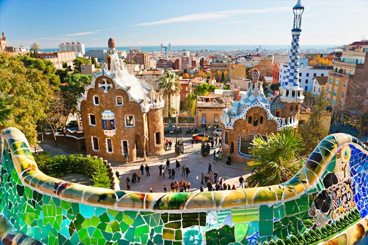 The Top 15 Tourist Attractions in Barcelona