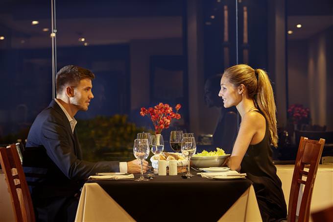 couple at a restaurant
