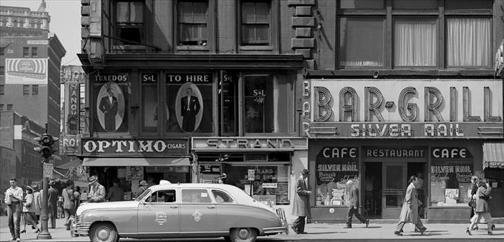Postwar Photos of New York City