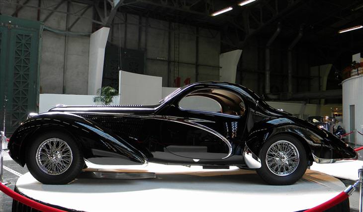 art-deco-cars