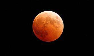 red moon