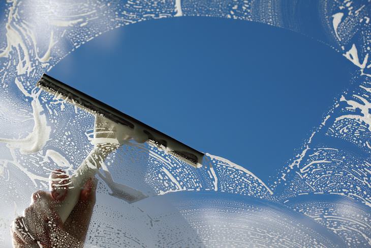 cleaning windows