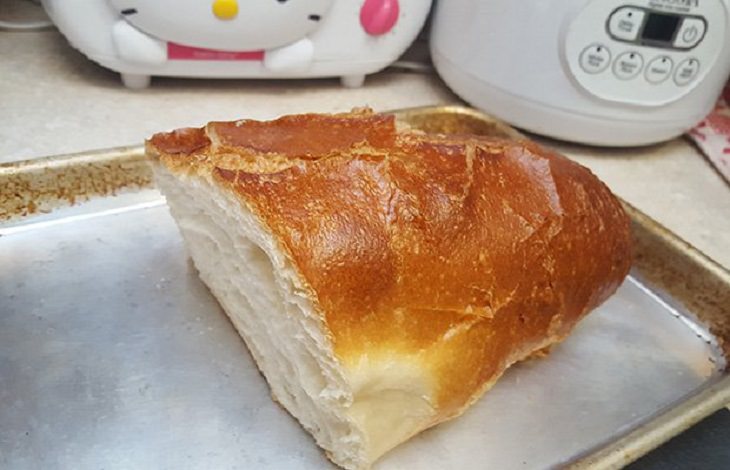 How to Rejuvenate Stale Bread
