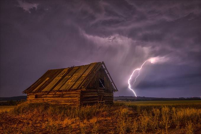 lightning by cabin