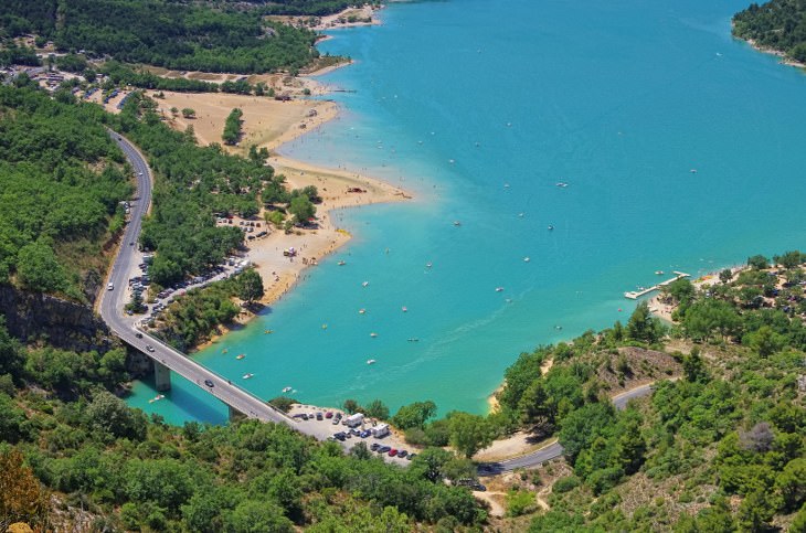 The 10 Most Stunning French Lakes