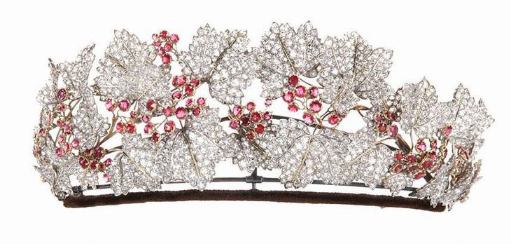 crowns and tiaras The Danish Ruby Parure Tiara 