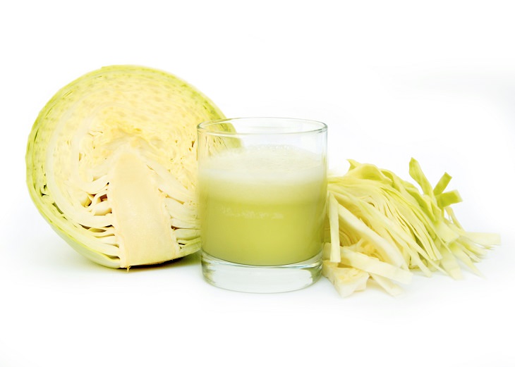 8 Great Reasons You Should Drink Cabbage Juice