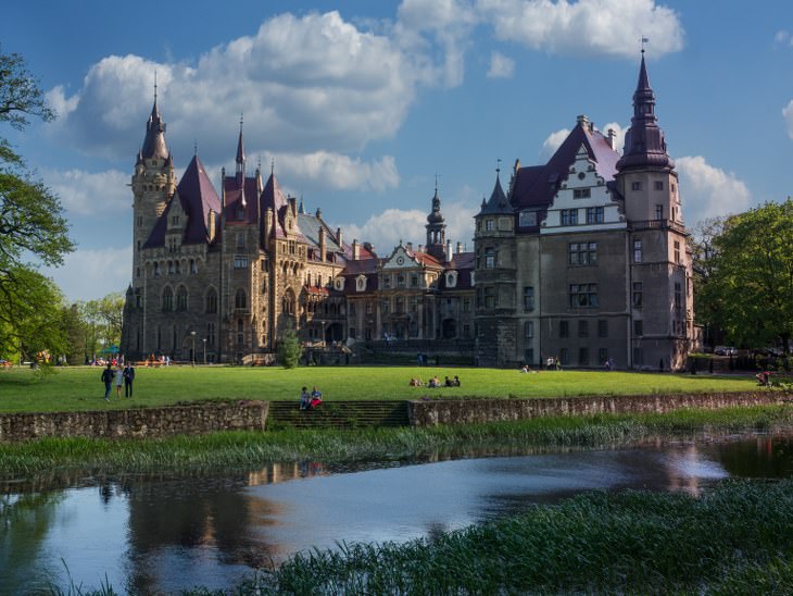 Discover Poland's Moszna Castle