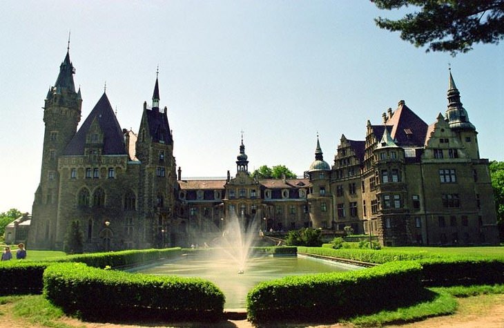 Discover Poland's Moszna Castle
