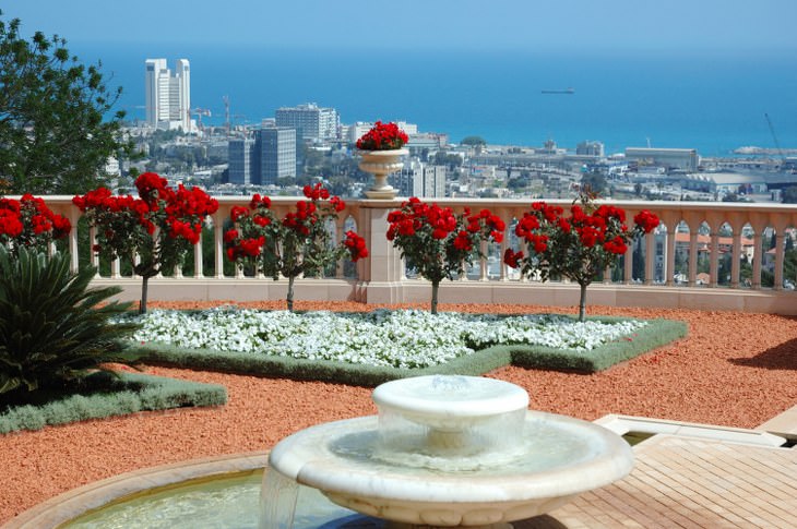 Explore the Hanging Gardens of Haifa