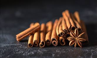 cinnamon sticks