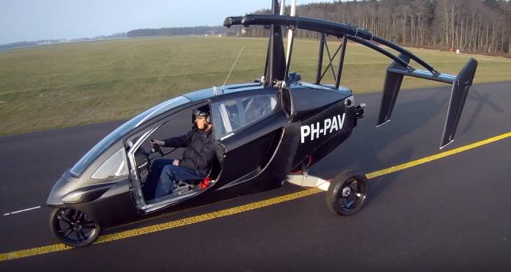 The World's First Commercial Flying Car