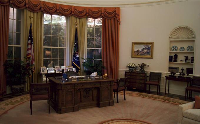 USA Oval Office in White House
