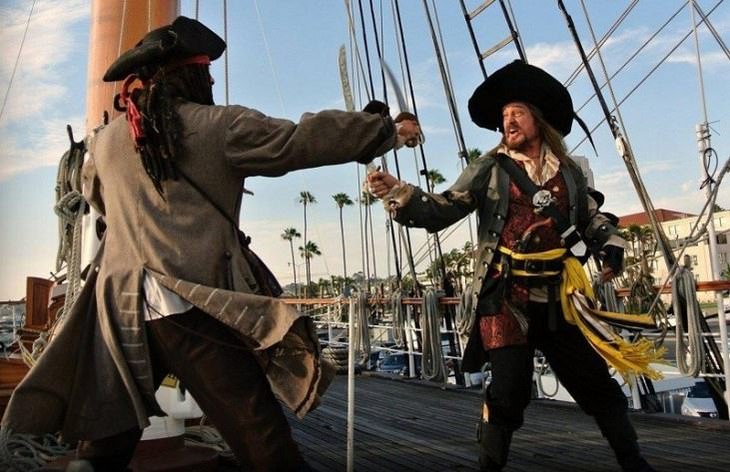 10 Surprising Rules For Pirates