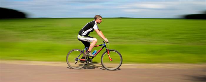 mental strength: man riding a bike