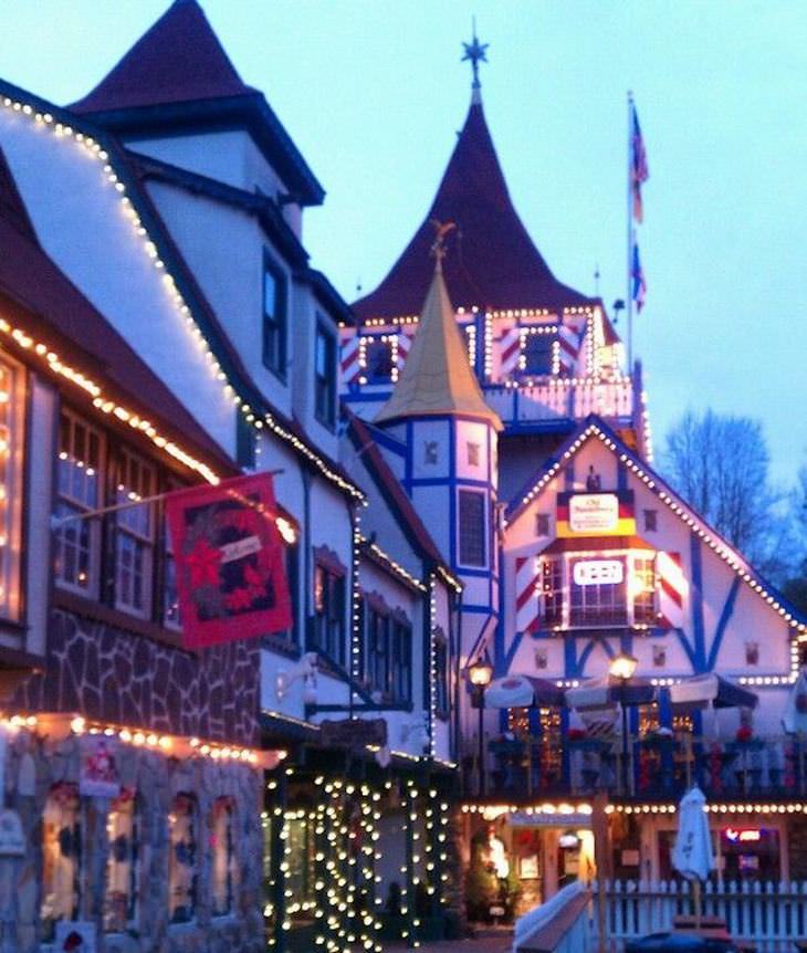 U.S. Christmas Towns