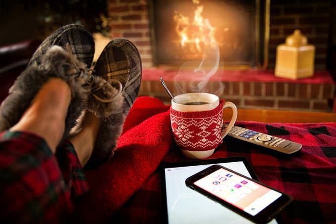 quiz: resting at a fireplace with hot coffee