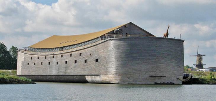 noahs-ark-lifesize